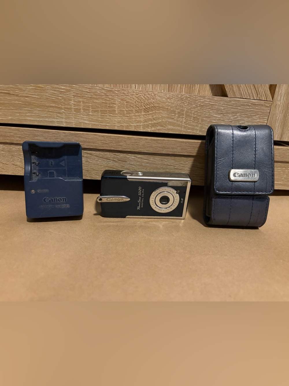 Canon IXUS I5 Powershot Digital Camera